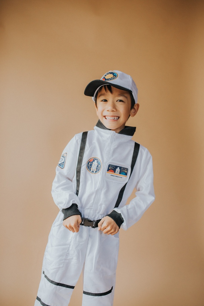 [GRP_81705] Astronaute avec Accessoires